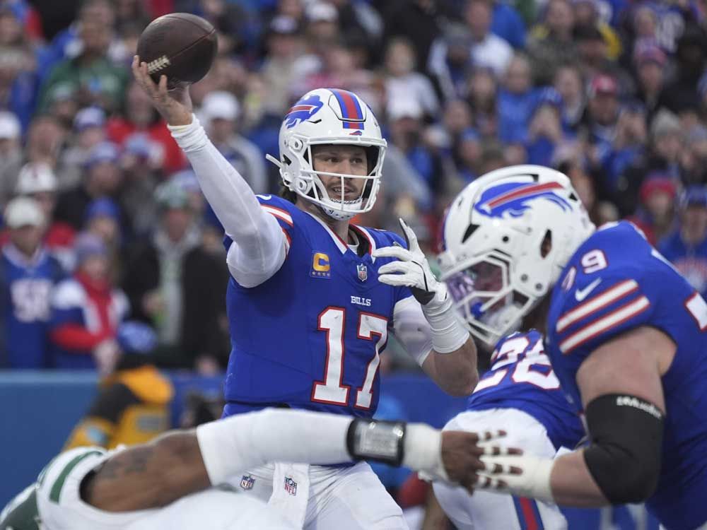 Bills clinch the AFC’s No. 2 seed with a 40-14 rout of the undisciplined Jets