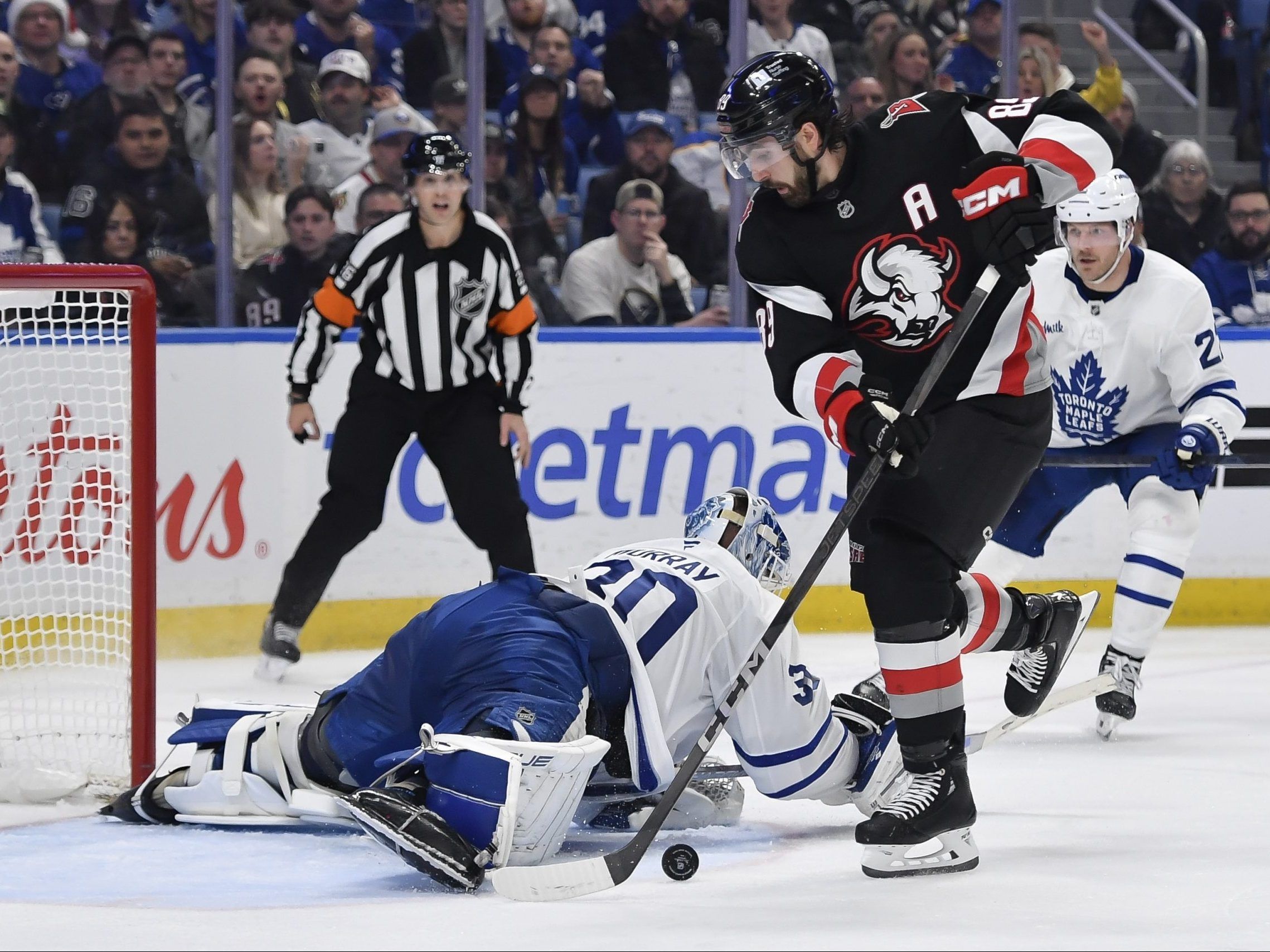 LEAFS TAKEAWAYS: From the net out, everyone contributed to win