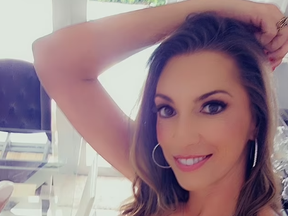 'Desperate' debt-plagued cop who turned to porn to pay bills resigns 'Desperate' debt-plagued cop who turned to porn to pay bills resigns