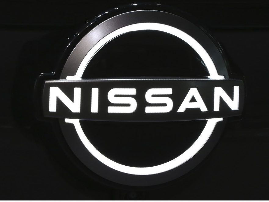     Él es Nissan Motor Co. Nissan Motor Co., aparece en la sede del logotipo global. En Yokohama cerca de Tokio, 22 de julio de 2020. Nissan y Honda acordaron trabajar juntos para desarrollar vehículos eléctricos y tecnología de inteligencia automotriz el viernes 15 de marzo de 2024.