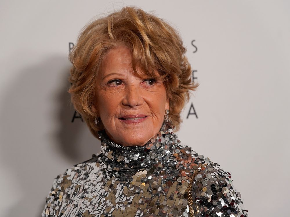 Linda Lavin, ‘Alice’ sitcom star and Tony-winning Broadway actress, dies at 87