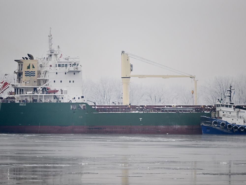 Second attempt to free ship stranded in St. Lawrence River set for Sunday