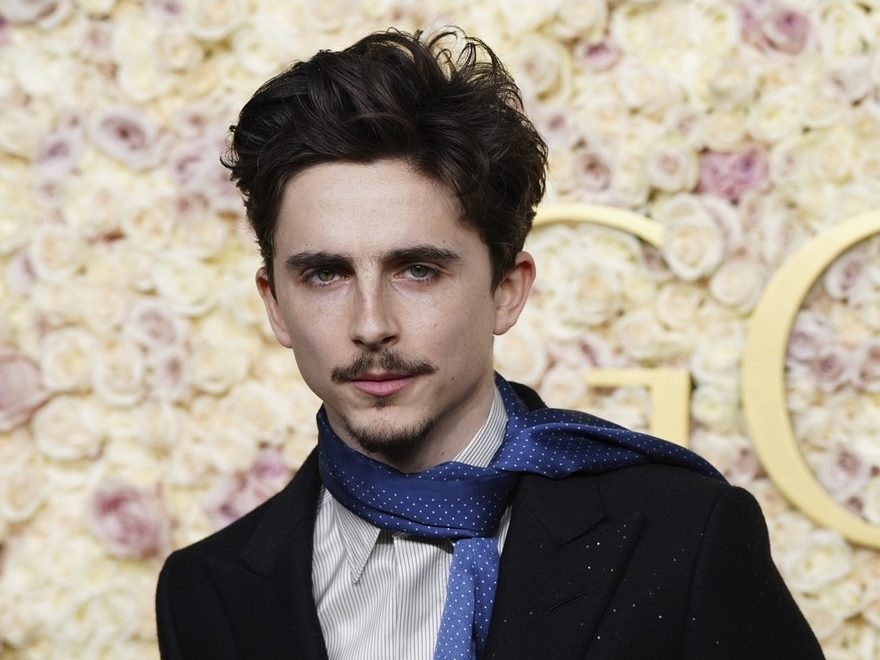  Timothee Chalamet arrives at the 82nd Golden Globes on Sunday, Jan. 5, 2025, at the Beverly Hilton in Beverly Hills, Calif.