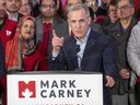 El ex gobernador del Banco de Canadá, Mark Carney, lanzó su oferta de liderazgo para el Partido Liberal Federal en Edmonton el jueves 16 de enero de 2025.