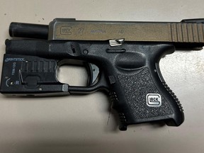 Glock 27. TORONTO POLICE HANDOUT