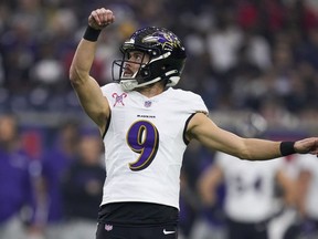 Baltimore Reveness Place Kicker Justin Tucker (9) el miércoles 25 de diciembre de 2024 vio su punto extra contra Houston Texans en la primera mitad del partido de fútbol de la NFL en Houston.