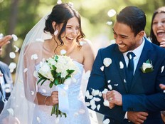 A wedding guest thinks it's rude when her cousin's daughters don't acknowledge the receipt of their wedding gifts.