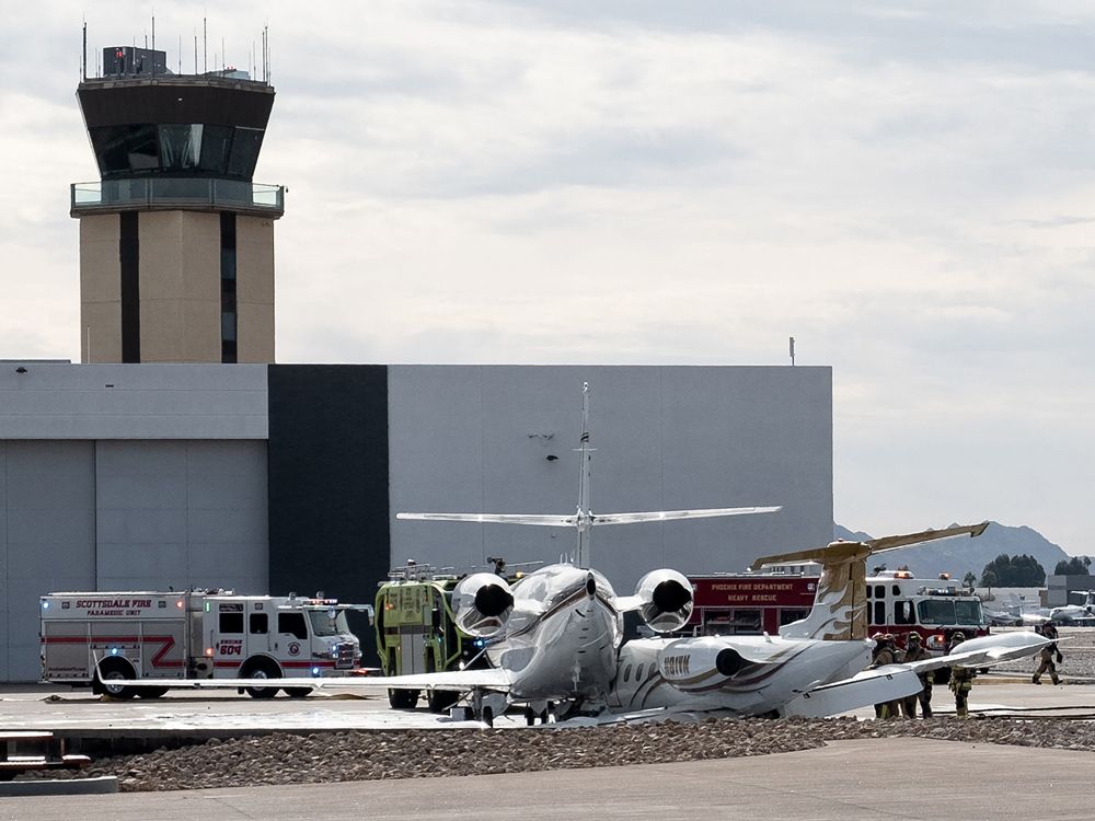 Jet owned by Motley Crue singer Vince Neil collides with another at Scottsdale Airport