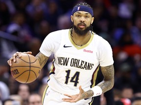 Brandon Inggram fue visto jugando con Pelikans el 7 de marzo de 2024, con 76 personas enfrentadas en el Centro Gales Fergo en Filadelfia.