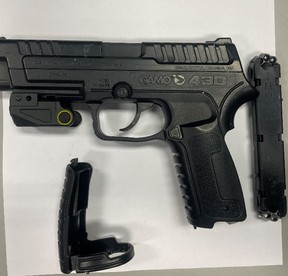 Se incautó una transcripción de arma de fuego en una investigación armada de Carzacking en febrero de 2021 en febrero de 2021.