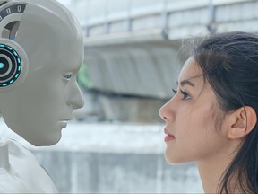 Cara -para hacer un robot con mujer joven.
