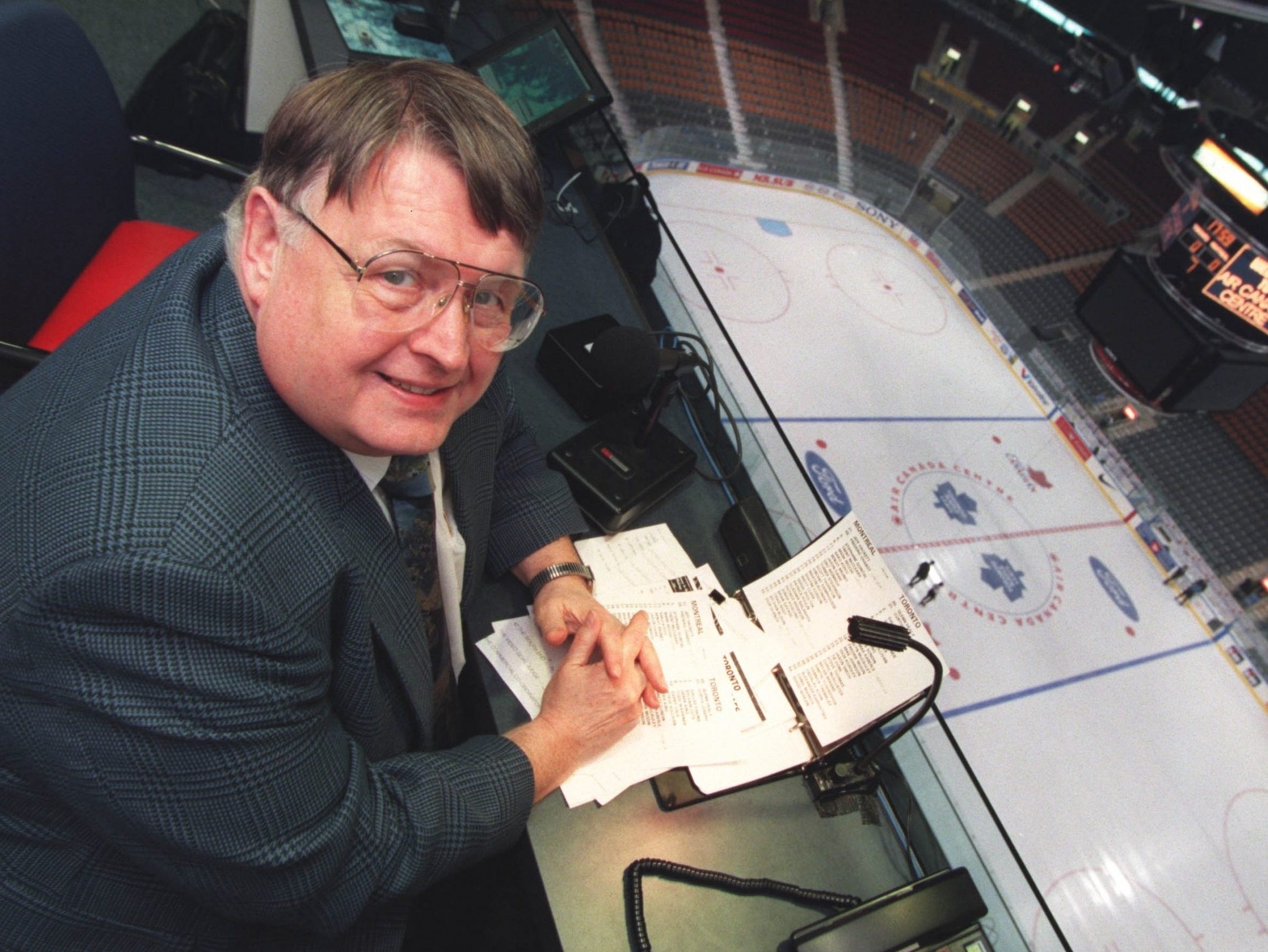 Remembering Paul Morris, the voice of Maple Leaf Gardens | Toronto Sun