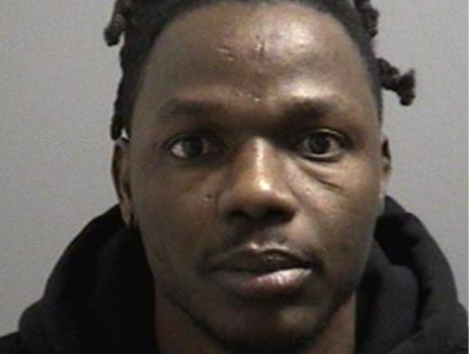 La policía regional de Pill se ha quejado de que Chukwuka Williams de 5 años, Emanuel Williams, alegó que tenía miedo de cinco personas afectadas en todo Canadá más de $ 20,000.