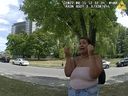 Daniela Malia habló con los oficiales de policía de Toronto con una cámara de cuerpo el 8 de agosto de 2012, y habló con la amenaza contra Dillon Dowman, con quien estaba en la relación. Tres días después, fue asesinado a tiros en un estacionamiento subterráneo en Jane St y Wilson Avete.