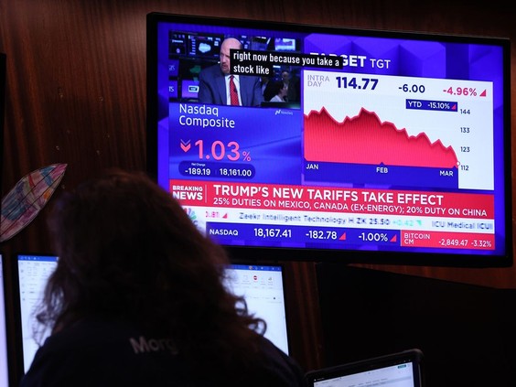 Trump’s Tariffs Goal Circles Back to Income Taxes