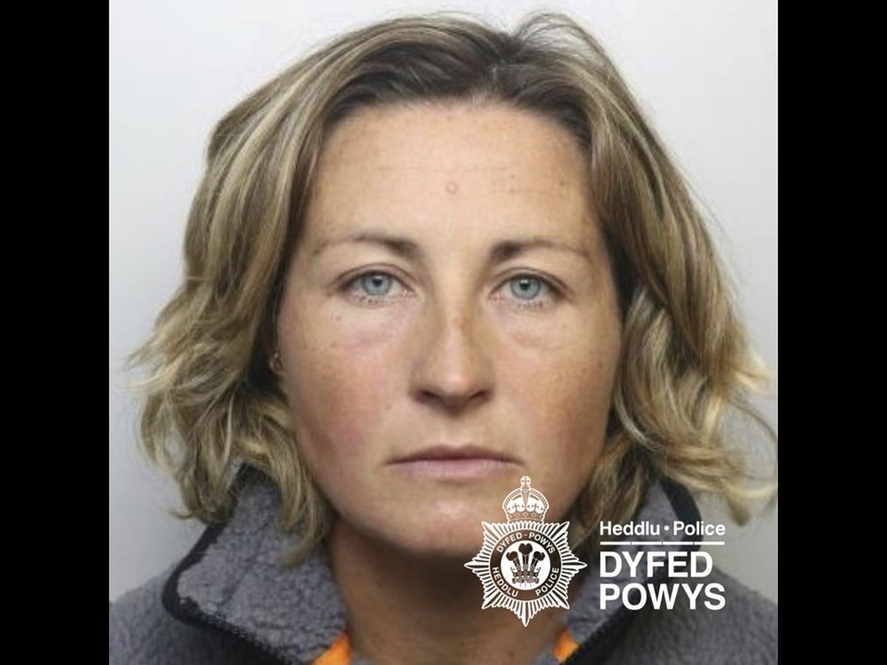 Paddleboard guide who led 4 people to deaths on Welsh river gets 10 years