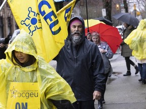 Federal NDP Leader Jagmeet Singh on the picket line.