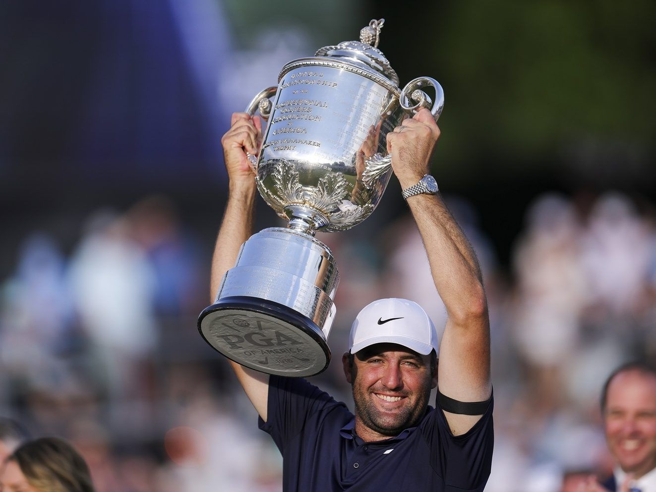 Scottie Scheffler dominates field to win PGA Championship by five strokes