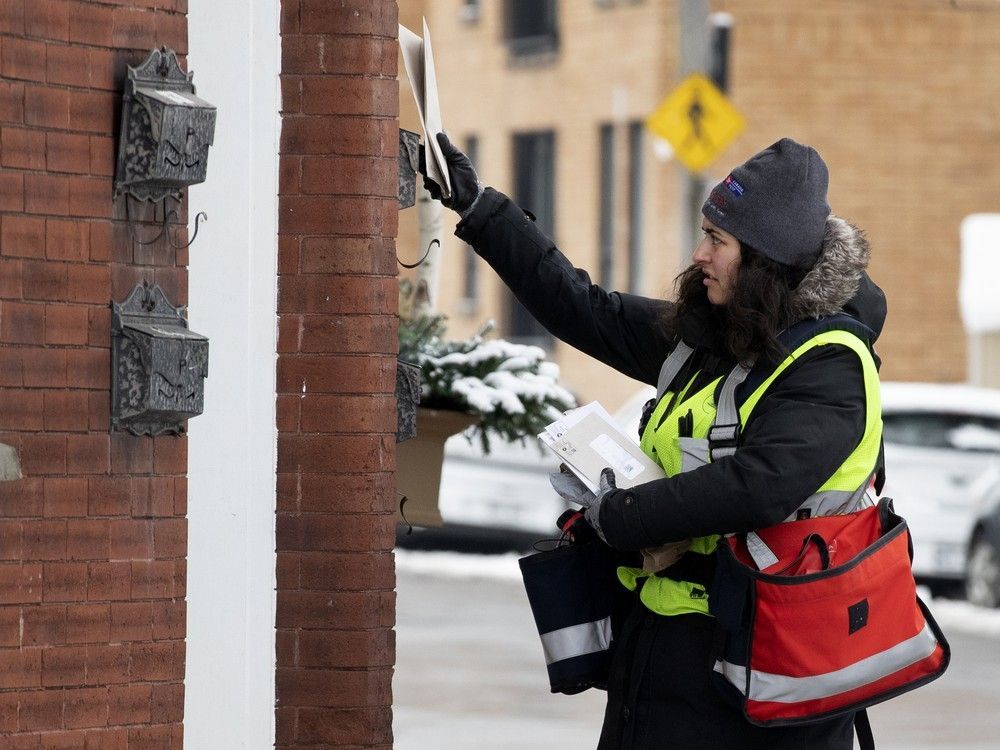 ’Not good’: Concerns revived over recommendation to end door-to-door mail delivery