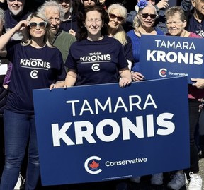Nanaimo-Ladysmith MP Tamara Kronis, 센터