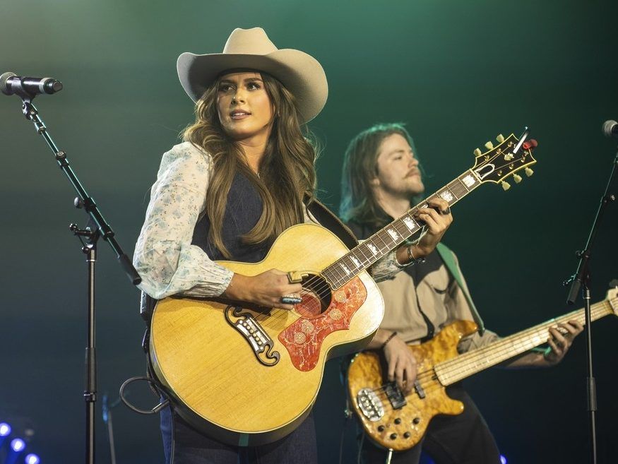 The 60th Academy of Country Music Awards are here. Newcomer Ella Langley leads the nominees