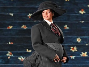 Rihanna ajunge la Gala Met 2025 la Muzeul de Artă Metropolitan la 5 mai 2025, în New York.