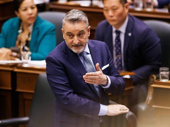 WARMINGTON: Toronto high school scolded for playing Arabic O Canada on Oct. 7
