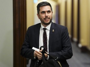يصل مدير المخابرات الأمنية الكندية (CSIS) دانييل روجرز إلى اجتماع لمجلس الأمن القومي في البرلمان هيل أوتاوا ، 13 يونيو 2025.