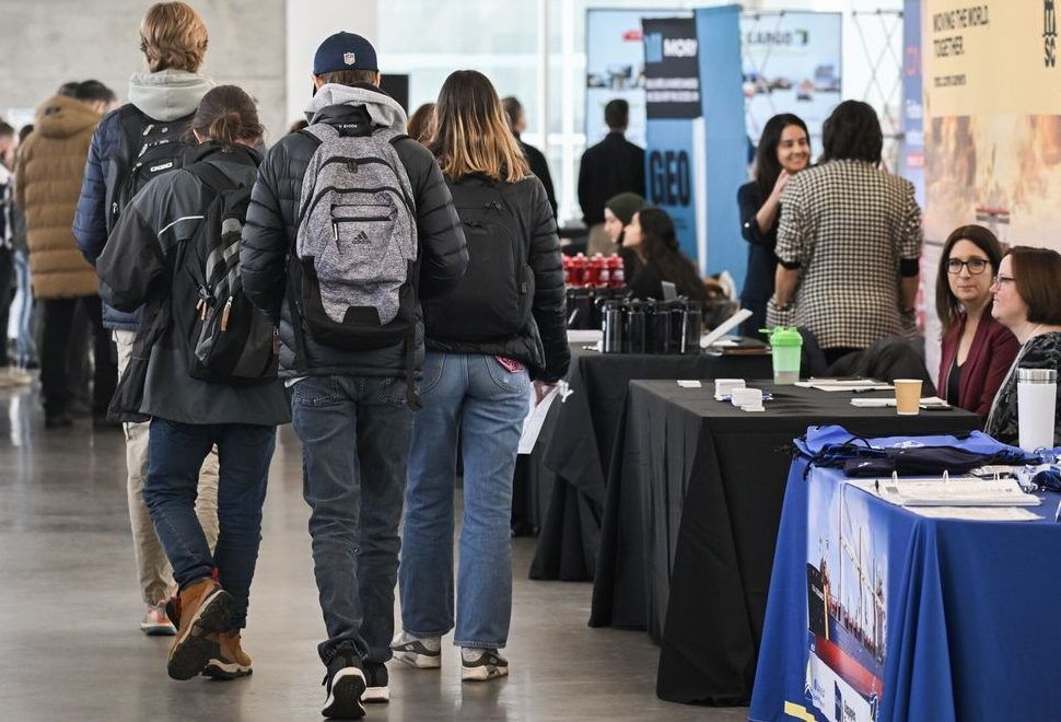 Canada's youth job market slumps most among major economies
