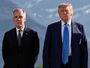 يتم طرح رئيس الوزراء مارك كارني والرئيس الأمريكي دونالد ترامب خلال صور جماعية في G7 Summit في Cananaskis ، ألتا ، يوم الاثنين ، 16 يونيو 2025.
