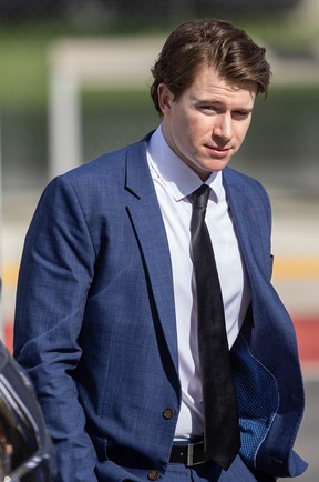 Carter Hart,
