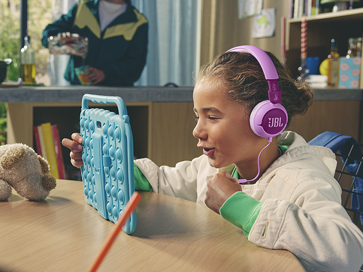 JBL Junior 320 Wireless On-Ear Kids Headphones.
