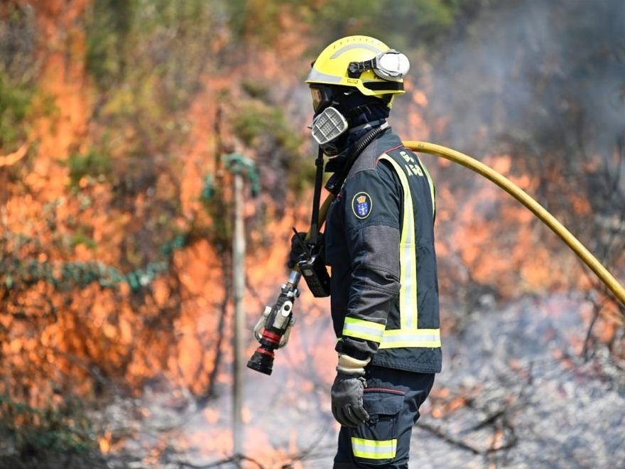 Portugal suffers new wildfire death as Spain beats back blazes