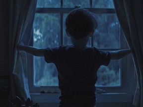 083125-Film-Review-Weapons