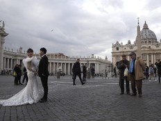 080125-Italy-Wedding-Tourism