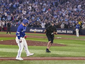 Blue Jays use longball, elite pitching in large win over Red Sox Blue Jays use longball, elite pitching in large win over Red Sox