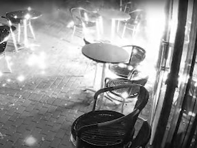 York Regional Police are seeking witnesses after a bar in Vaughan was set on fire early Tuesday morning.