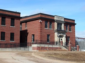 0330 nb 监狱.NB 0330 nb 监狱.NB