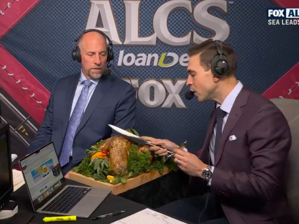 The Fox Sports studio team carved up Toronto after its second straight home loss to the Seattle Mariners while TV crew ate turkey. Read more