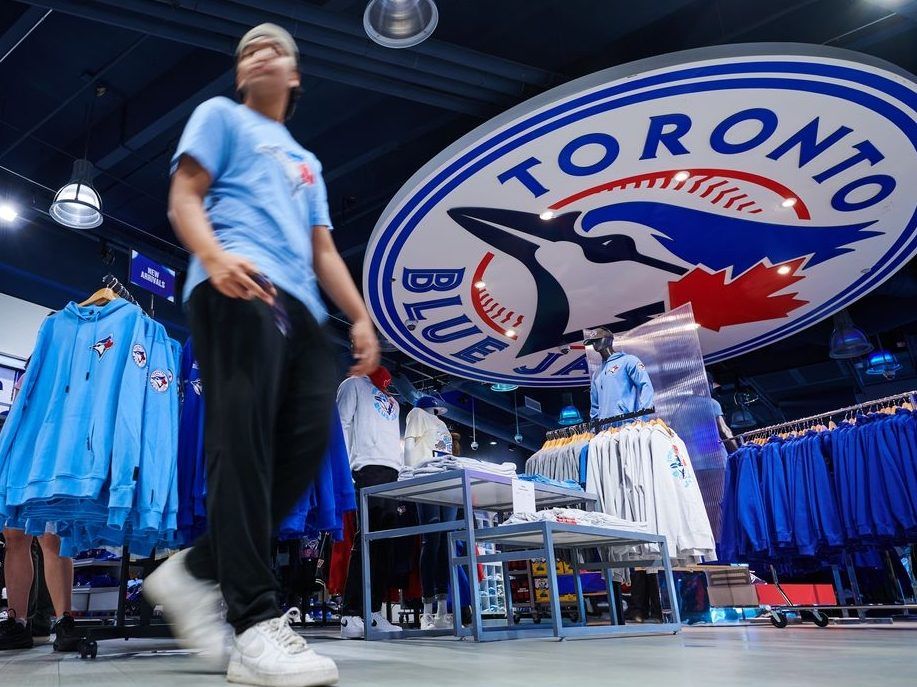 Blue Jays fans across Canada prepared to go to Seattle to cheer their team