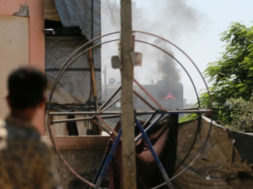 100425-7DFEDC0B130E897485C32F865FC4963D48107AA