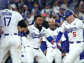 Blue Jays fall to Dodgers in 18 innings in Game 3 of the World Series Blue Jays fall to Dodgers in 18 innings in Game 3 of the World Series