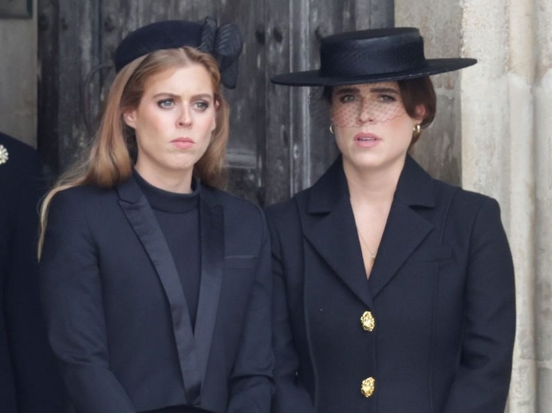ROYAL SHOCKER: Beatrice & Eugenie CUT OUT—Is the Palace at WAR?