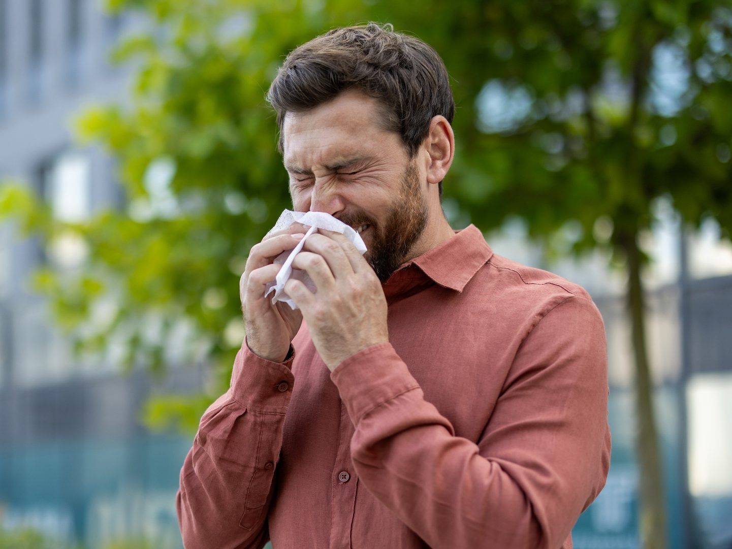 Suicide spikes among allergy sufferers of pesky pollen