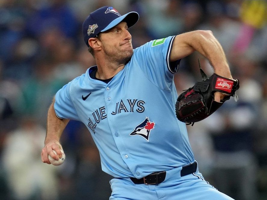 Toronto Blue Jays pitcher Max Scherzer throws against the Seattle Mariners during the first inning of Game 4 of the American League Baseball Championship Series, Thursday, Oct. 16, 2025, in Seattle.