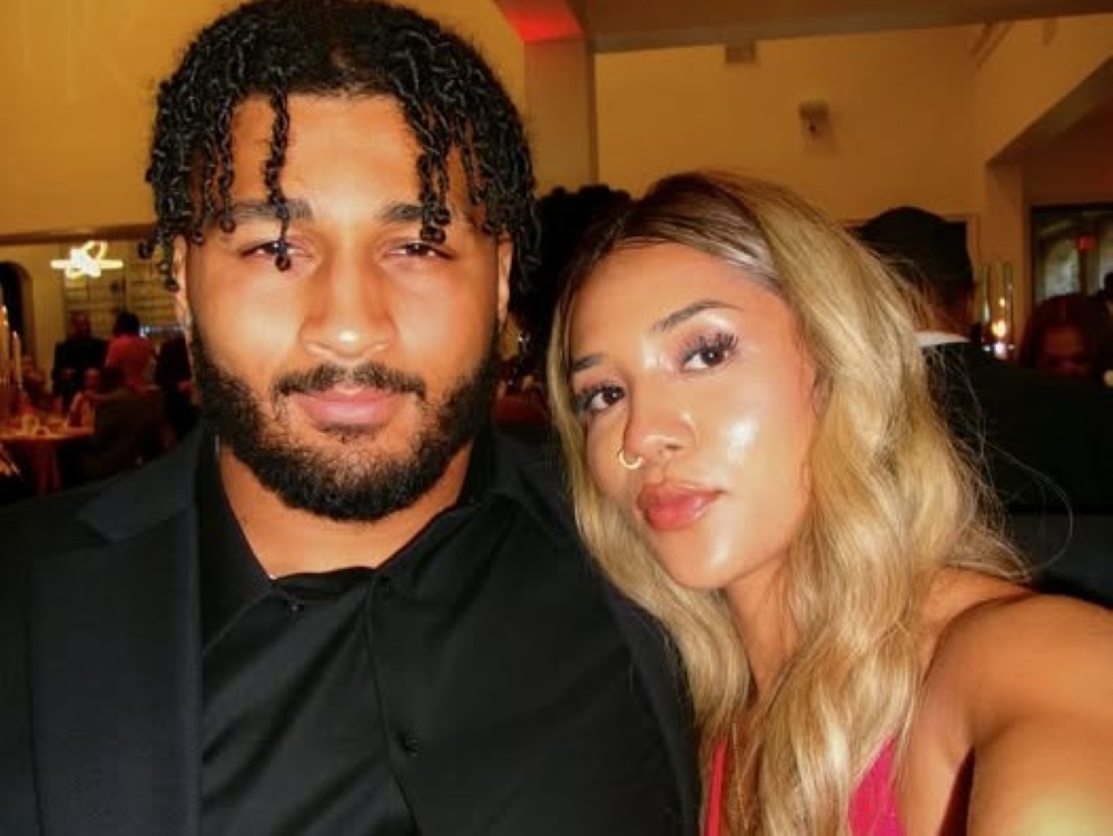 Catalina Mancera shared a photo of herself with late boyfriend Marshawn Kneeland of the Dallas Cowboys.