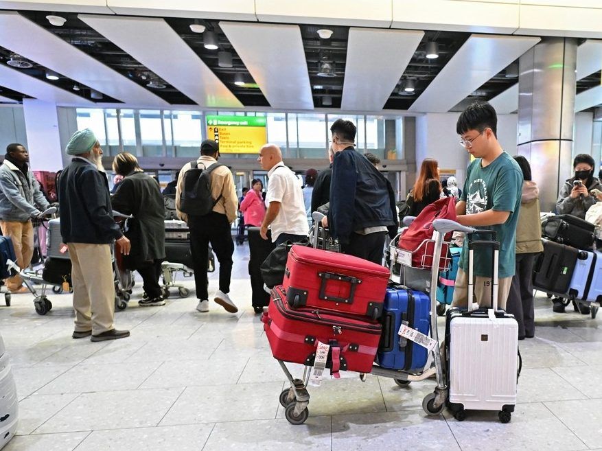 Canadians need new permit in order to visit U.K.