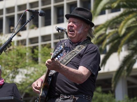 Canadian musicians celebrate Neil Young's birthday with NY80 in Toronto