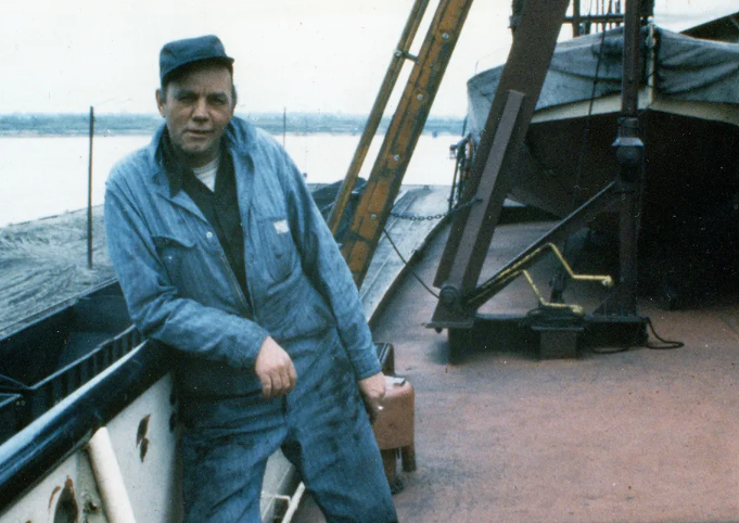  Crewman Ransom Cundy was a hero with the United States Marines at Iwo Jima. GLSM