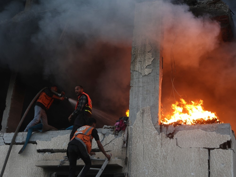 GAZA ERUPTS: Israel UNLEASHES Fury – Ceasefire on the BRINK!